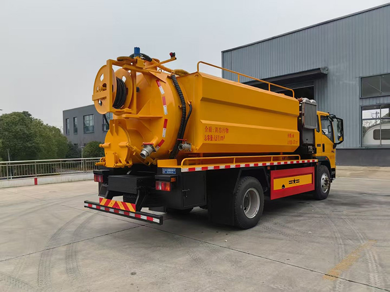 重汽豪沃14方清洗吸污车
